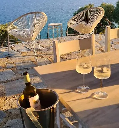 ゲストハウス Greco Paradise - Adult Only 4*