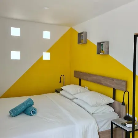 ゲストハウス Greco Paradise - Adult Only 4*