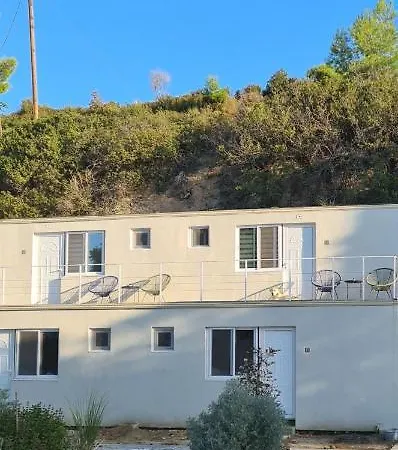 Greco Paradise - Adult Only ゲストハウス ネア・スキオニ