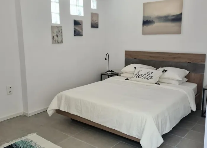 Greco Paradise - Adult Only Guest house