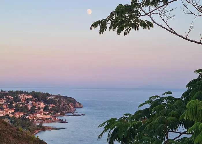 Greco Paradise - Adult Only 4*